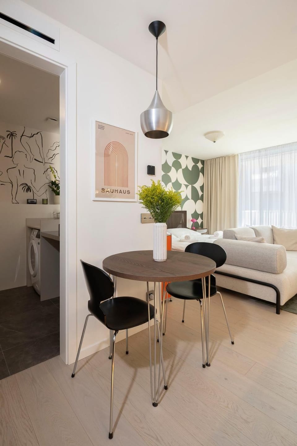 Bauhaus 70 Retro Art Apartment by Castle & Danube Apartment in Bratislava