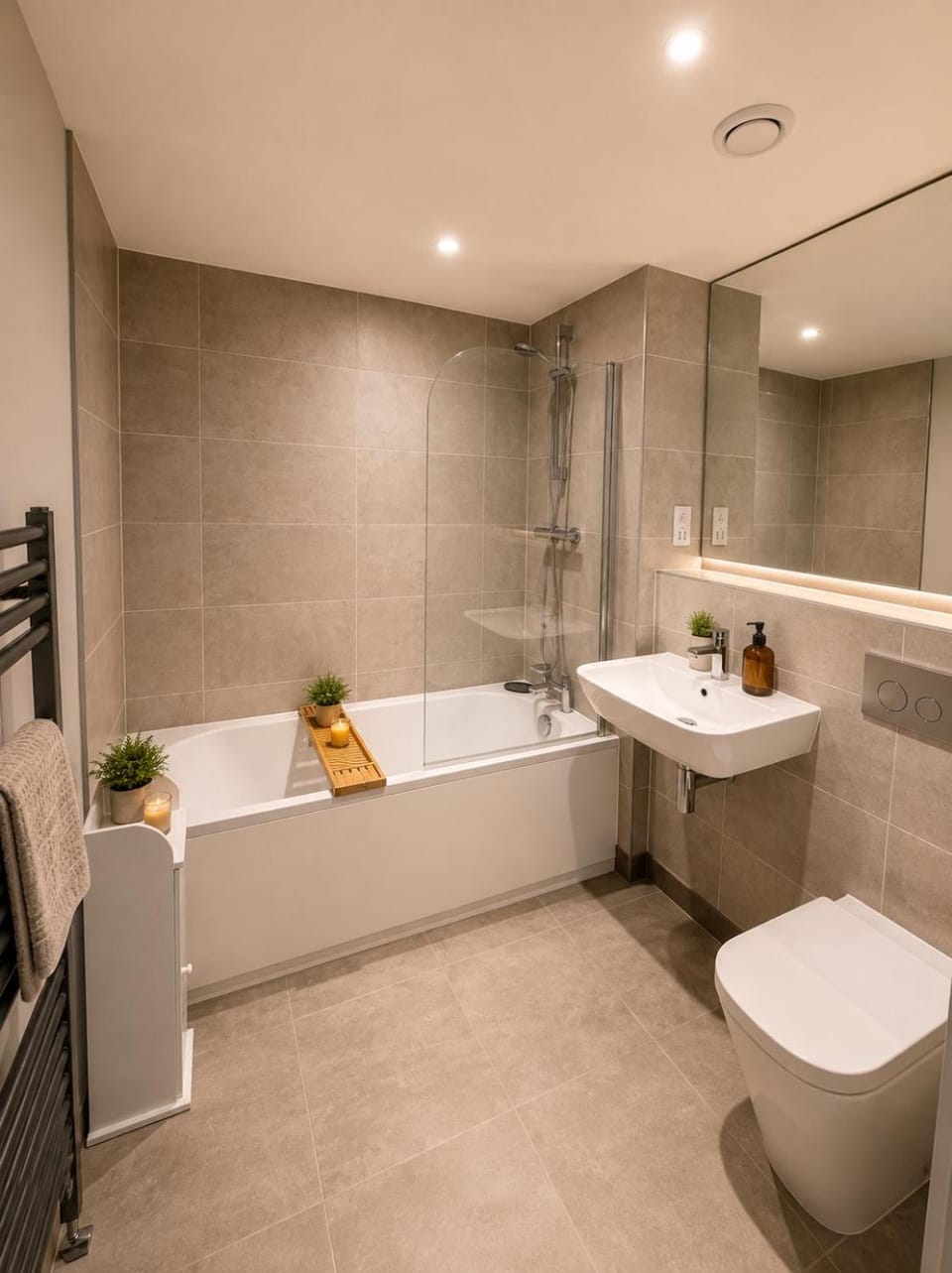 Central Birmingham, Sleeps 3, Parking Available Apartment in Birmingham