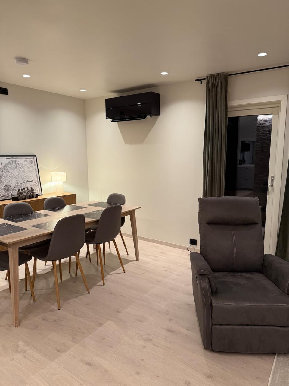 Seating area