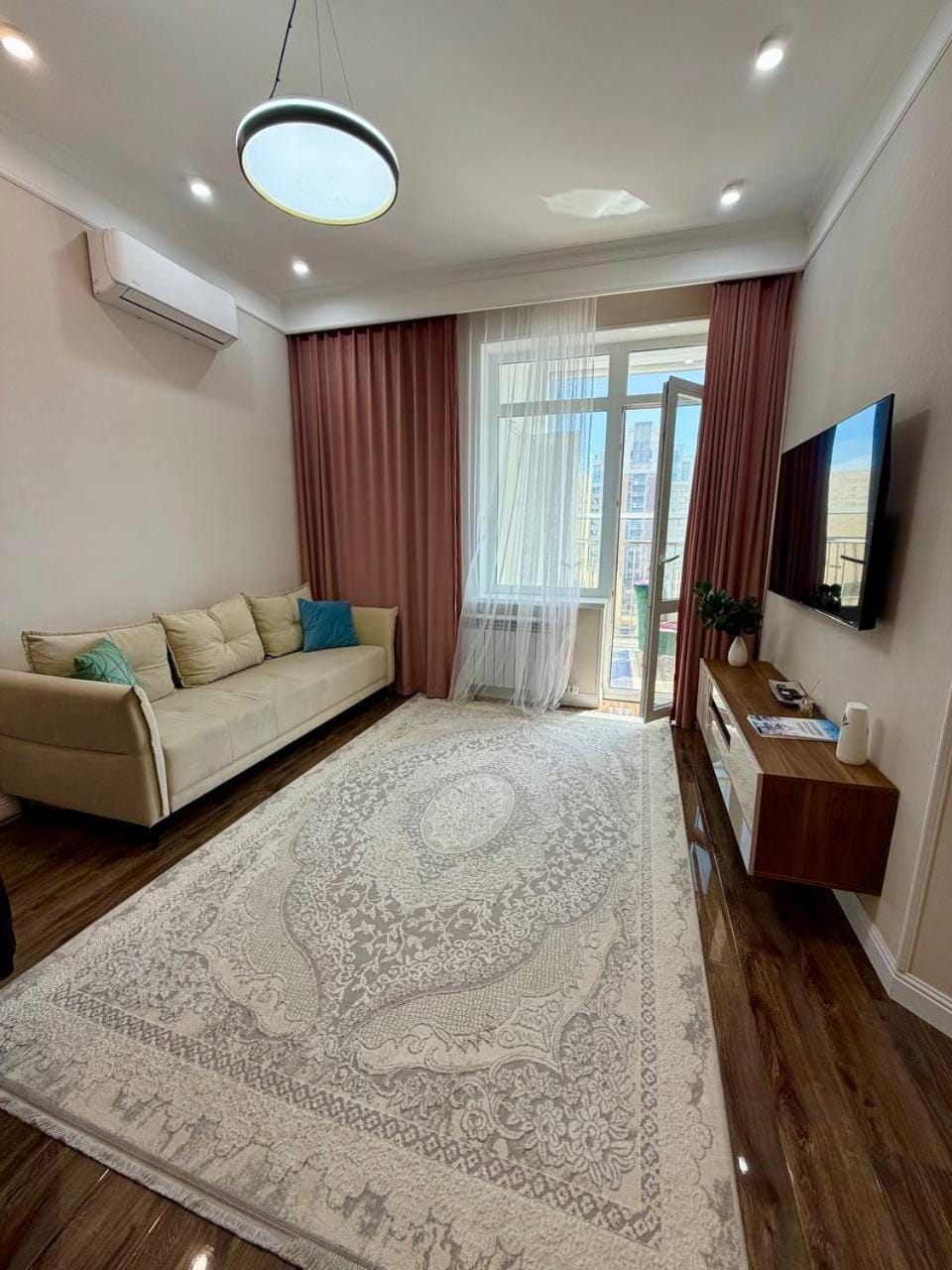 Lux on Botanical Garden Apartment in Kazakhstan
