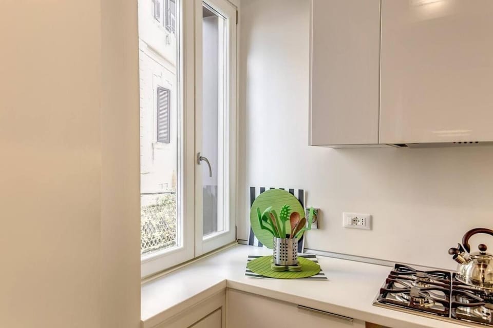 NEW Trastevere Bright Apartment Apartment in Rome