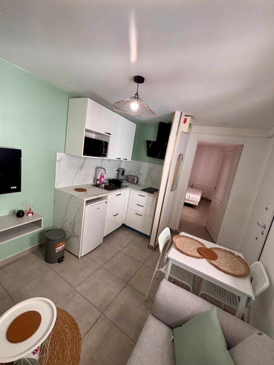 Dépendance de plain-pied t2 avec patio Apartment in Occitanie