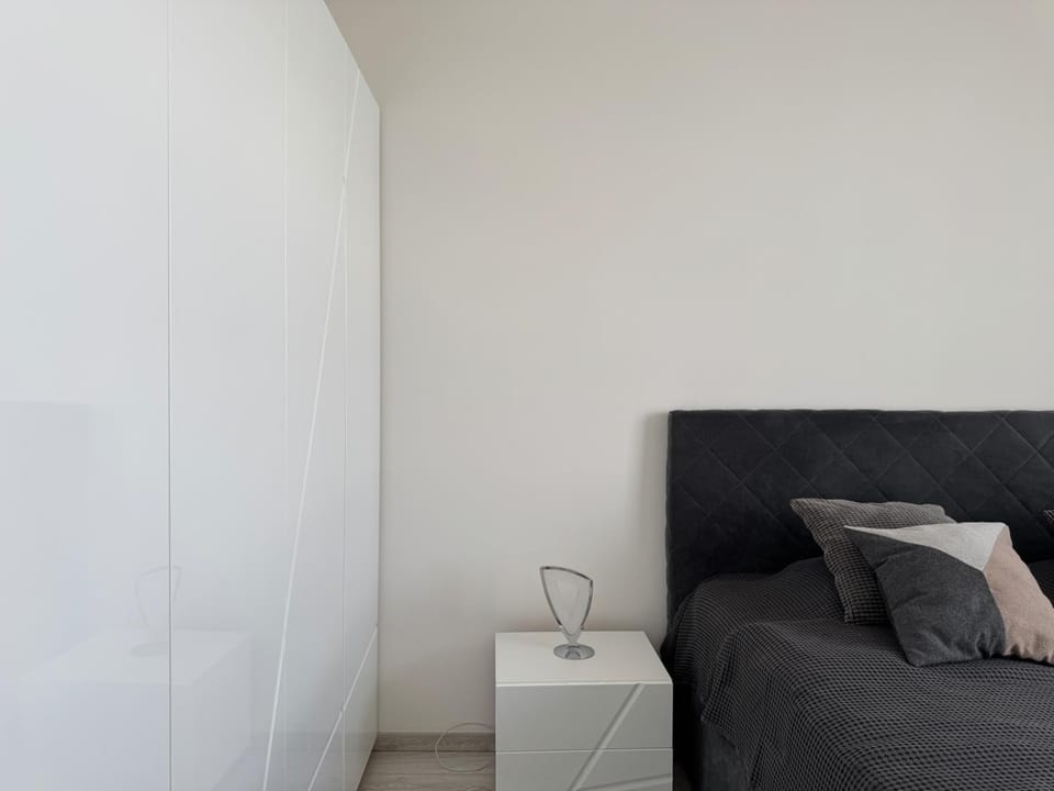 Bed, Bedroom, wardrobe