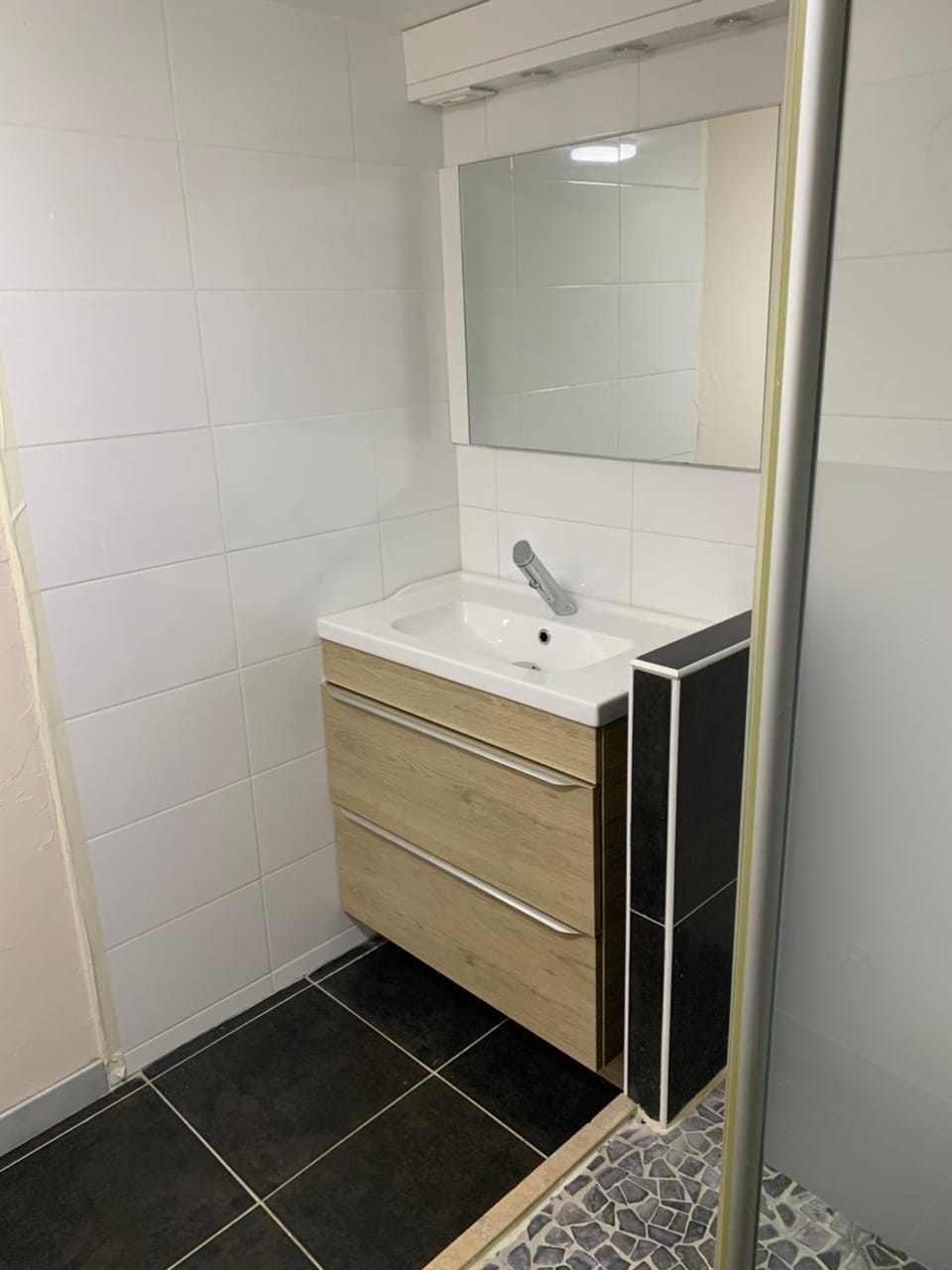 Appartement moderne avec piscine Apartment in Gréoux-les-Bains
