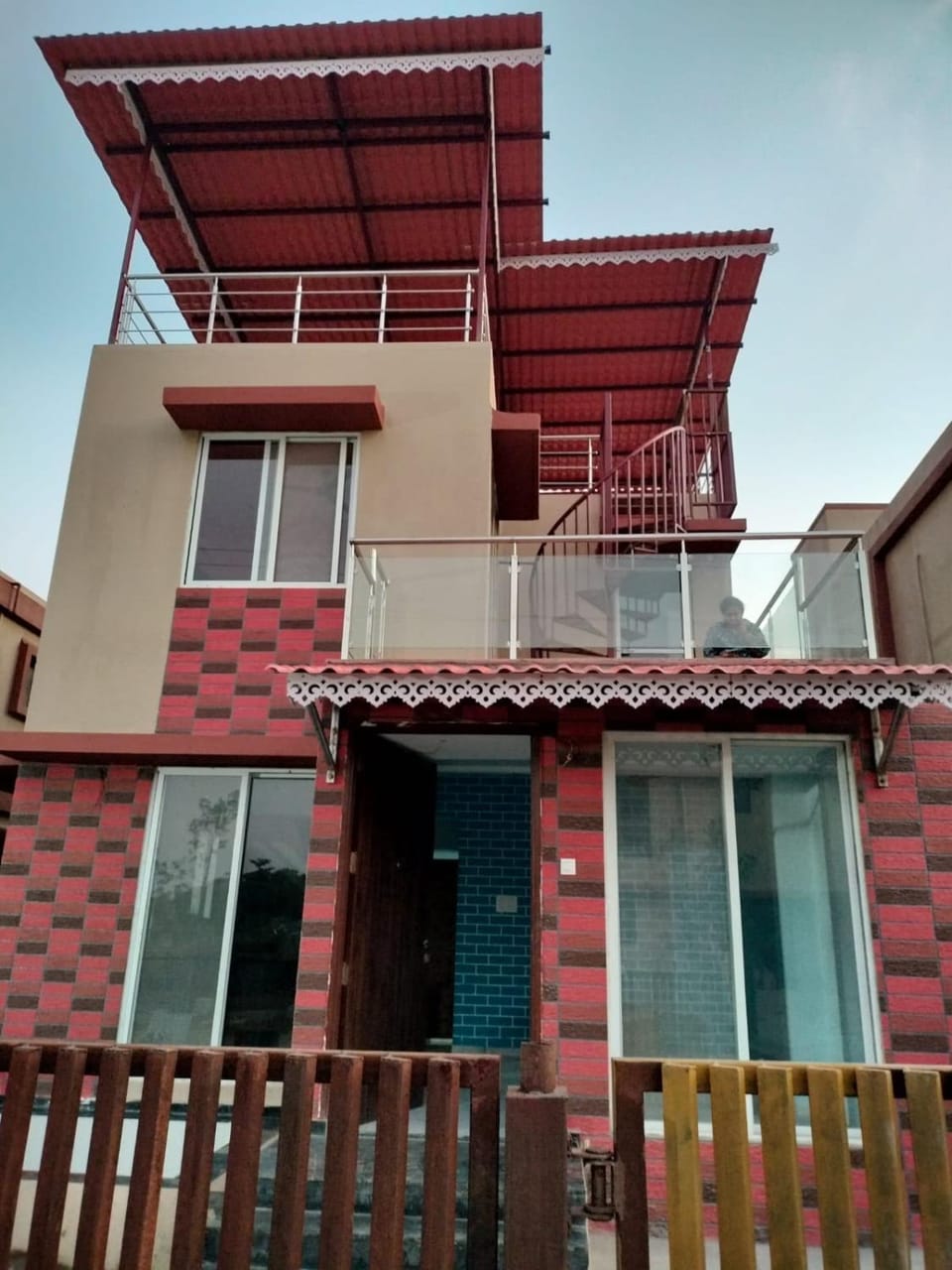 Rooftop 3BHK private pool villa Campground/ 
RV Resort in Maharashtra