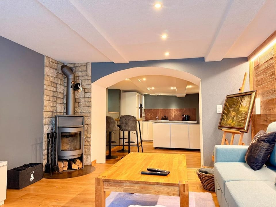 Living room, Seating area, Dining area, pet friendly