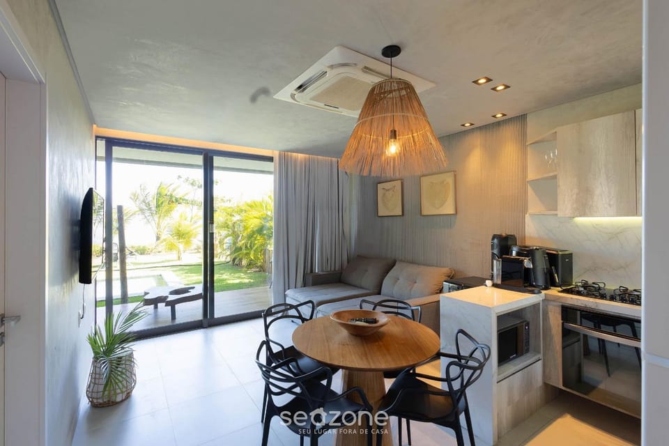 TV and multimedia, Living room, Dining area