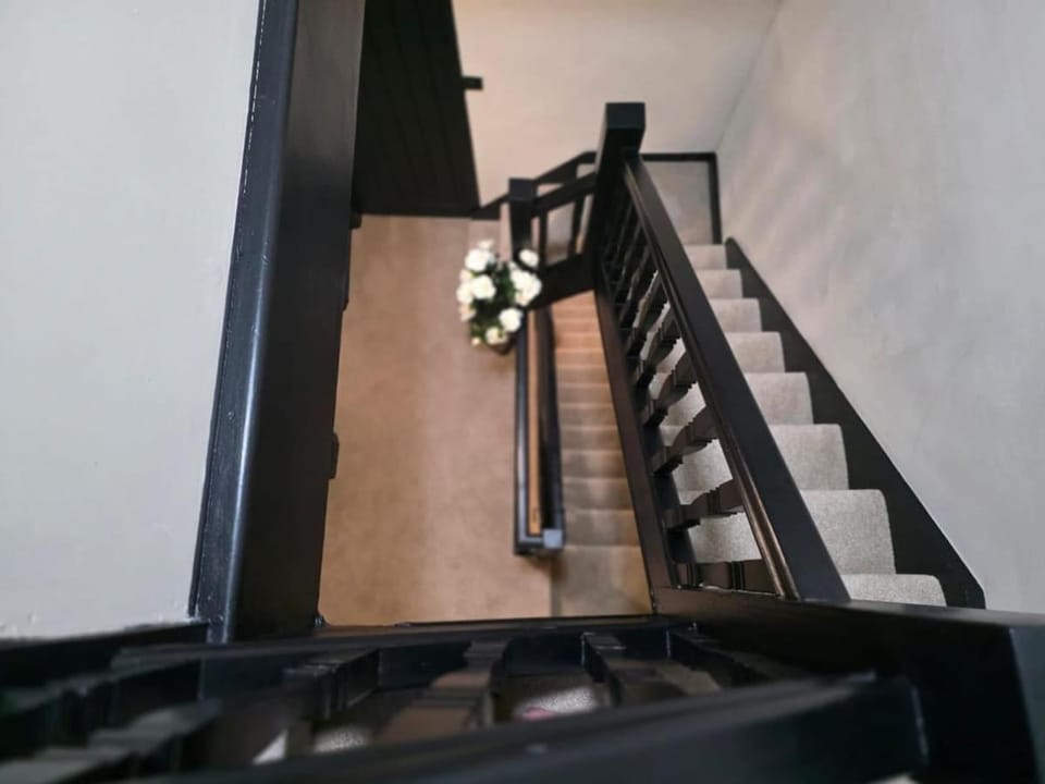 Stylish 4-Bed House that Sleeps 7 with Free Parking House in Blackpool