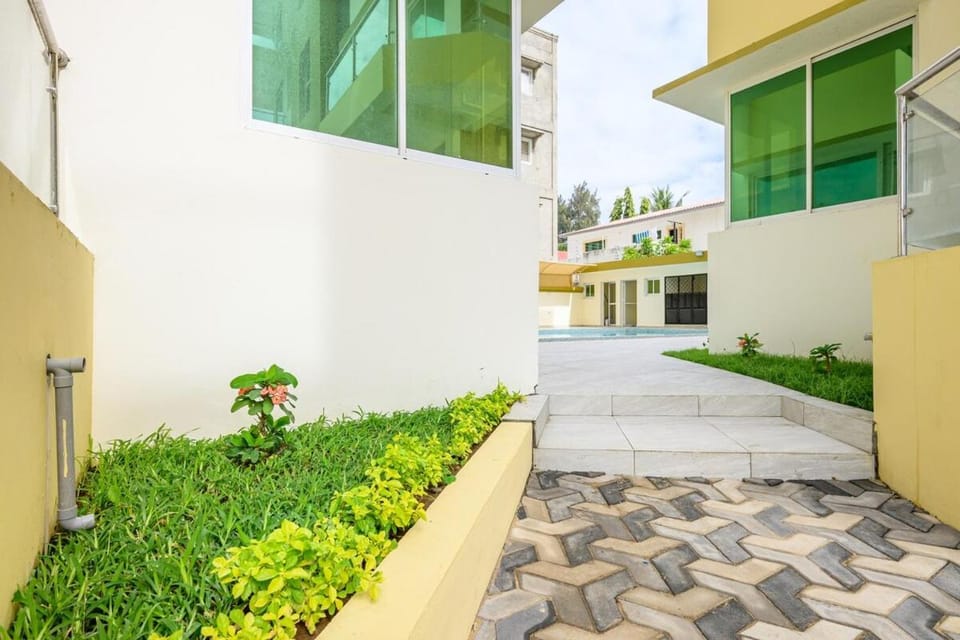 Garden, Garden view