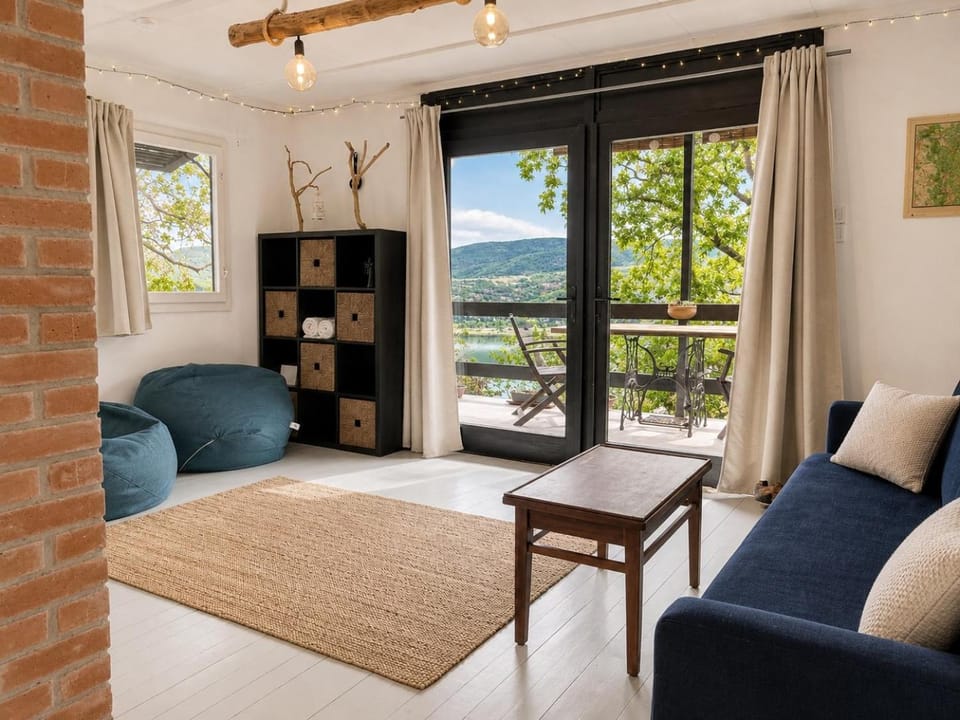 Living room, Mountain view, River view