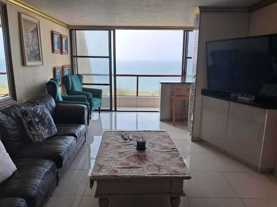 Beachfront Apartment Umdloti Apartment in KwaZulu-Natal