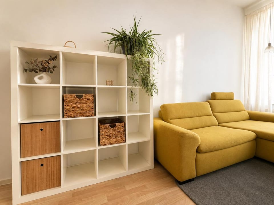 Seating area, Bedroom