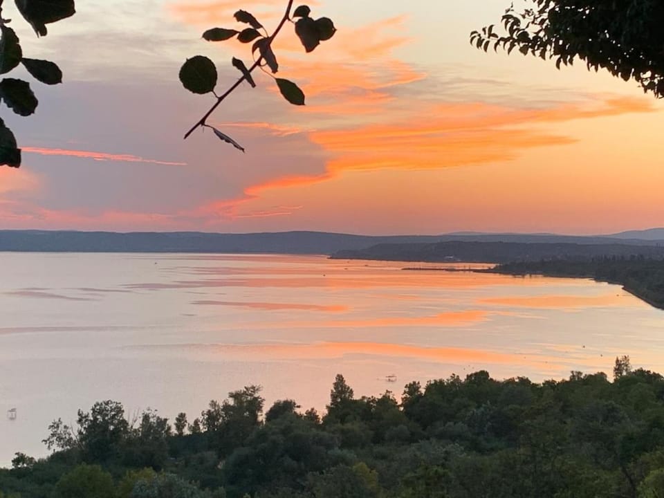 Balaton Sunset The isle of calm Villa in Hungary