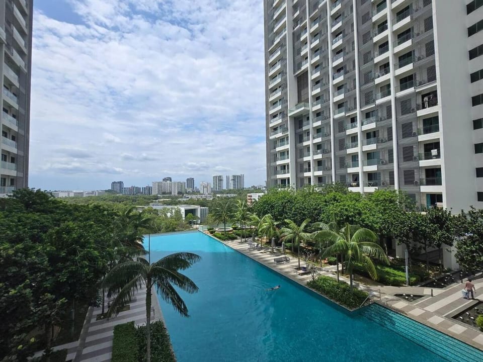 Cozy Luxury Stay Cyberjaya Wi-Fi, park, Netflix, VIEW 236 Apartment in Selangor, Malaysia