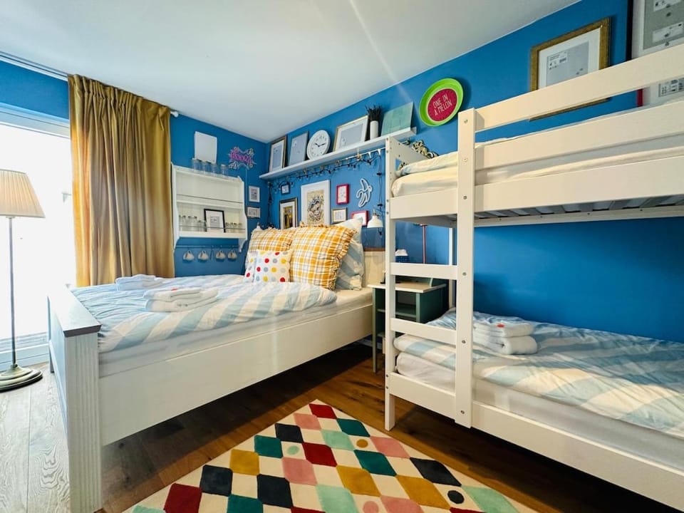 The IKEA Apartments - 5 min walk from Oktoberfest Apartment in Munich