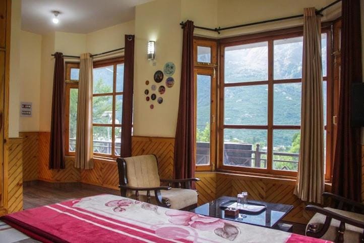 Mountcalm Homestay Vacation rental in Himachal Pradesh