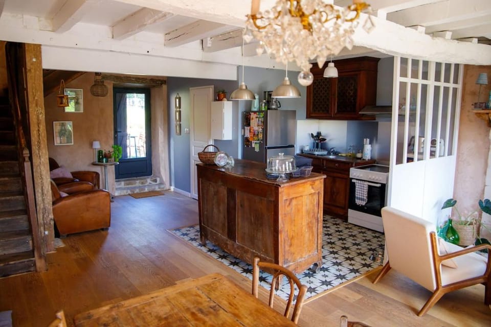 Maison Sully House in Nouvelle-Aquitaine