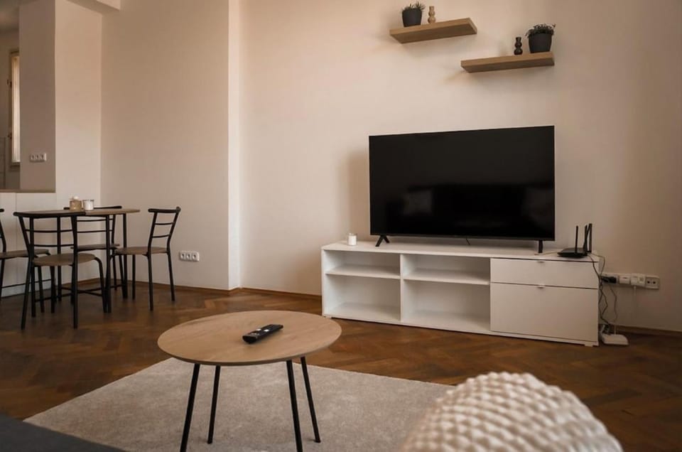 Heart of Prague, Walk Everywhere Apartment in Prague