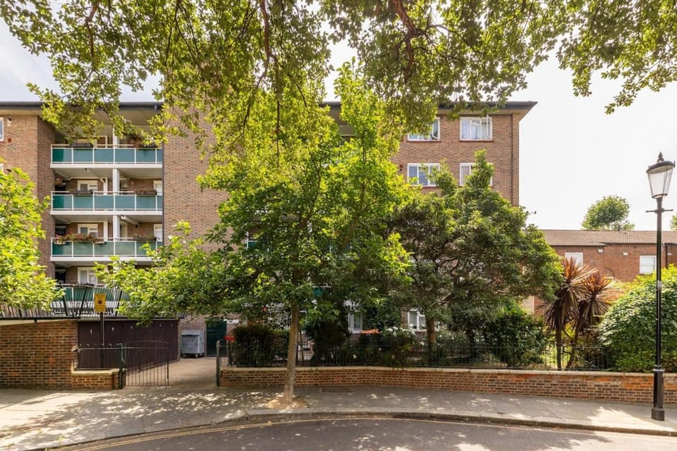 Stylish 2-Bed Flat in Central Notting Hill, W11 Apartment in City of Westminster