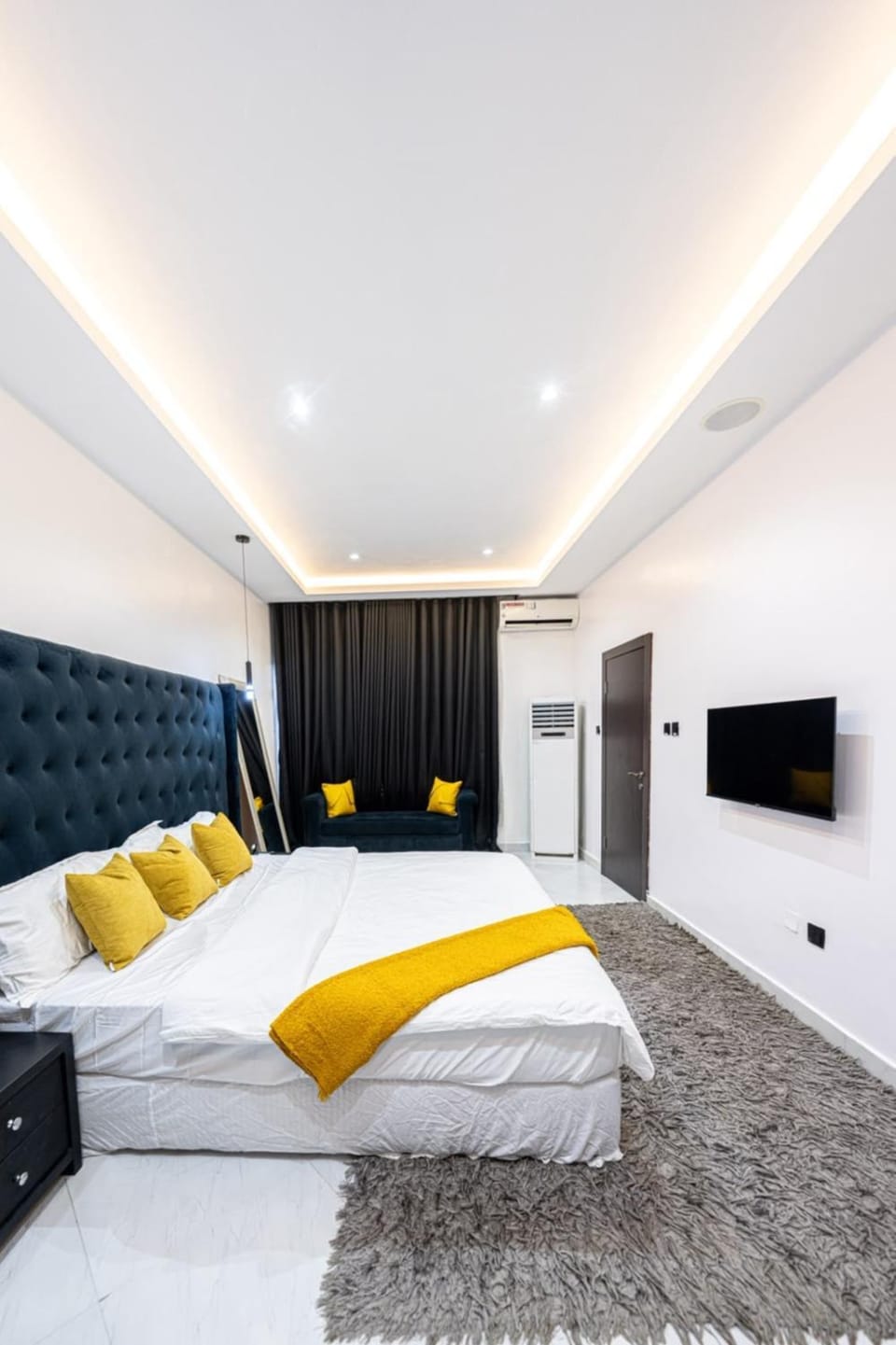 3 Bedroom apartment in Lekki phase one 24hrs light Apartment in Lagos, Nigeria