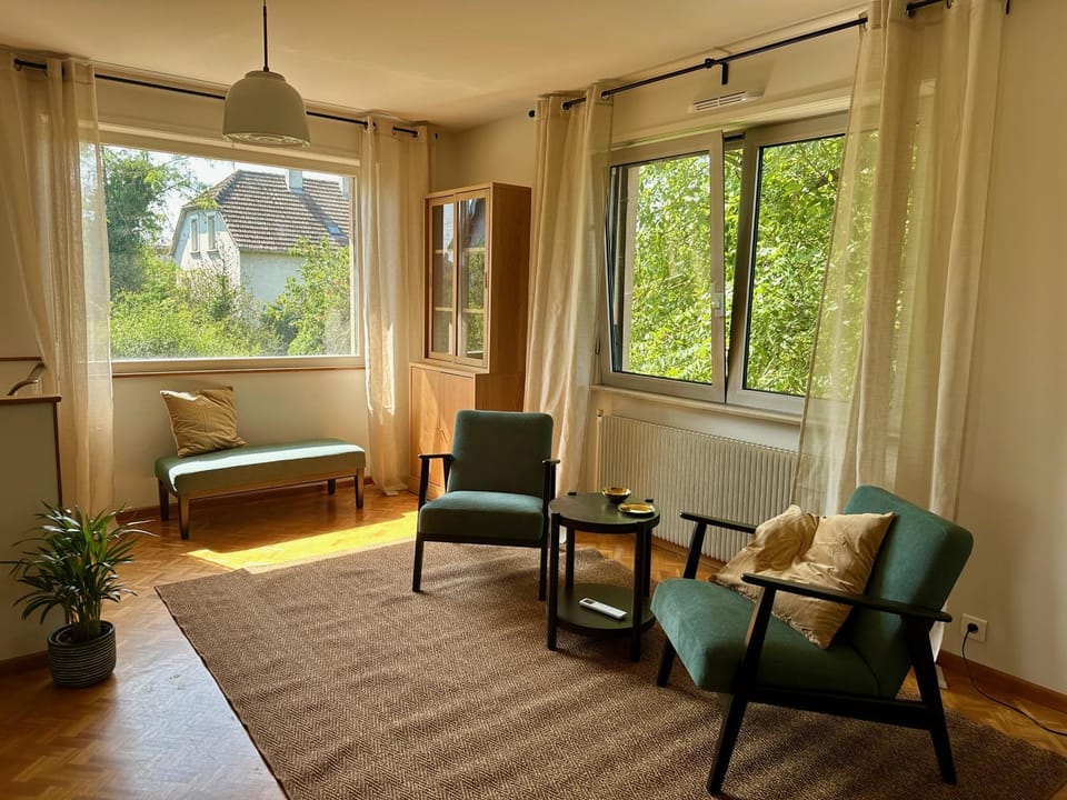 Seating area, Garden view