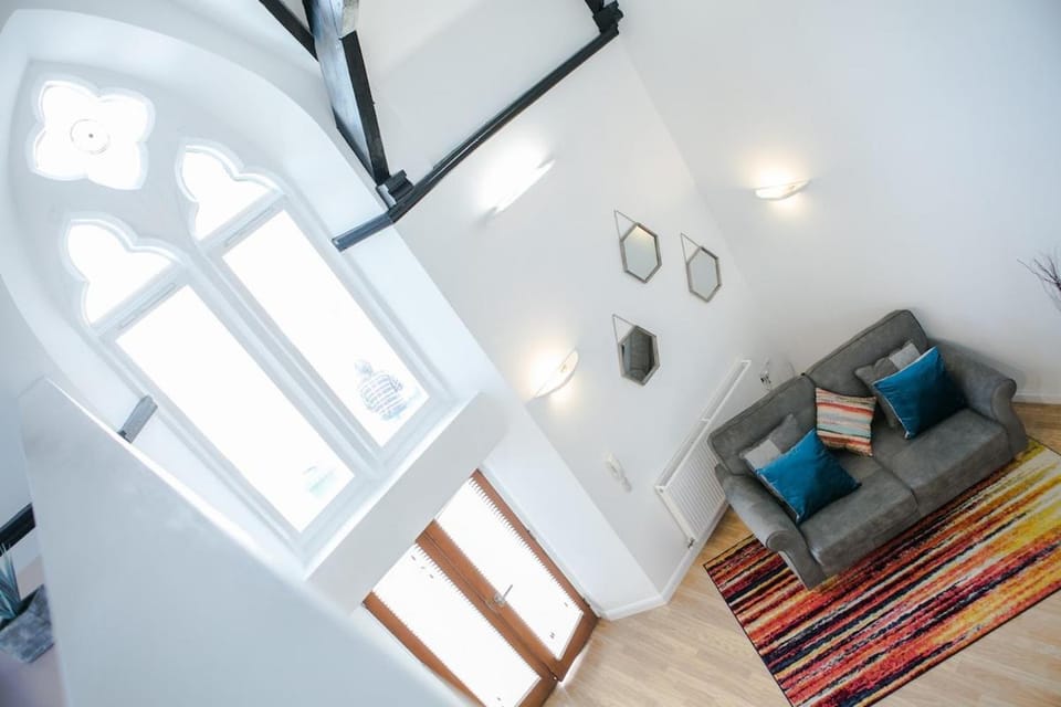 The Stone House - Free Parking Apartment in Plymouth