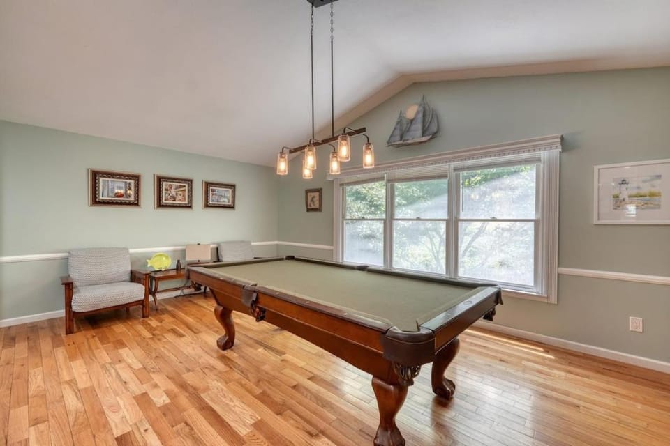 Activities, Game Room