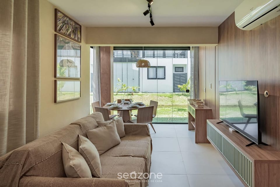 TV and multimedia, Living room, Dining area