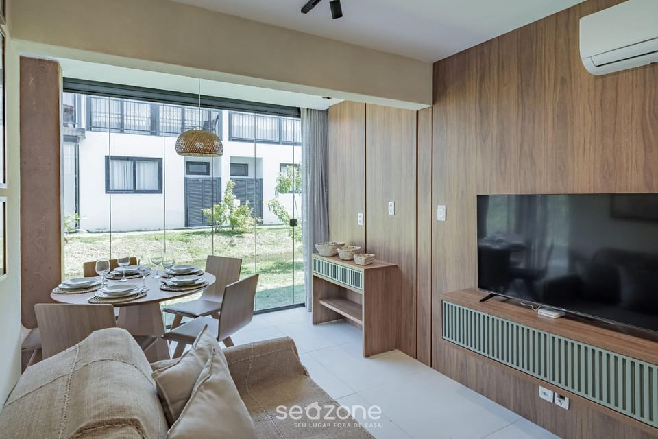 TV and multimedia, Living room, Dining area