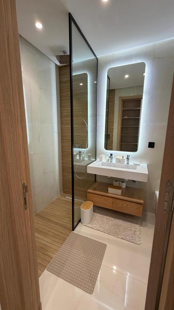 Aquarelle, Sea View Apartment in Casablanca-Settat