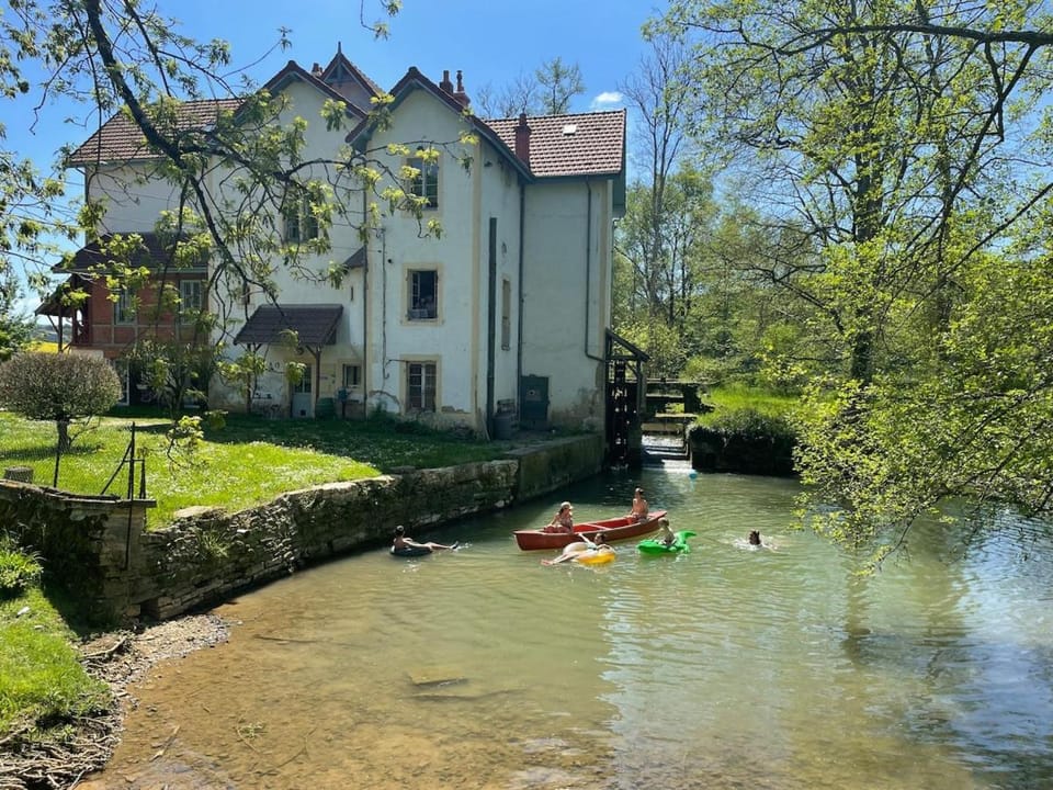 Moulin du Merle family and friends vacation home Villa in Bourgogne-Franche-Comté