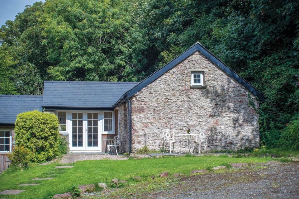 Brynach House in Marloes and St. Brides