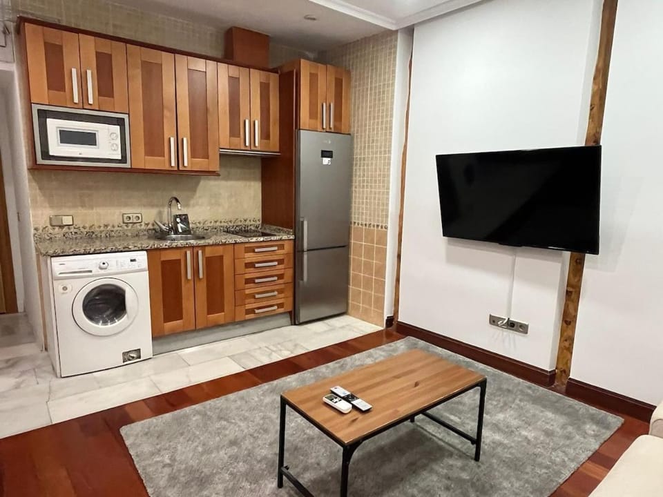 Apartamento entre Gran Vía, Callao y Plaza España Apartment in Centro
