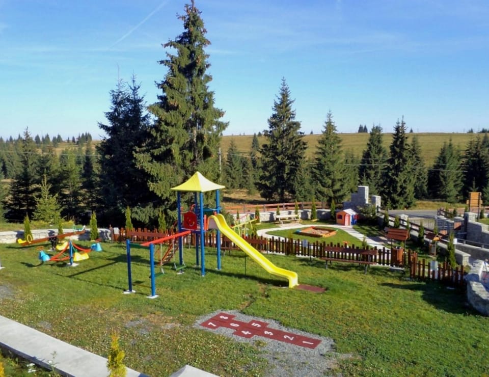 Natural landscape, Children play ground
