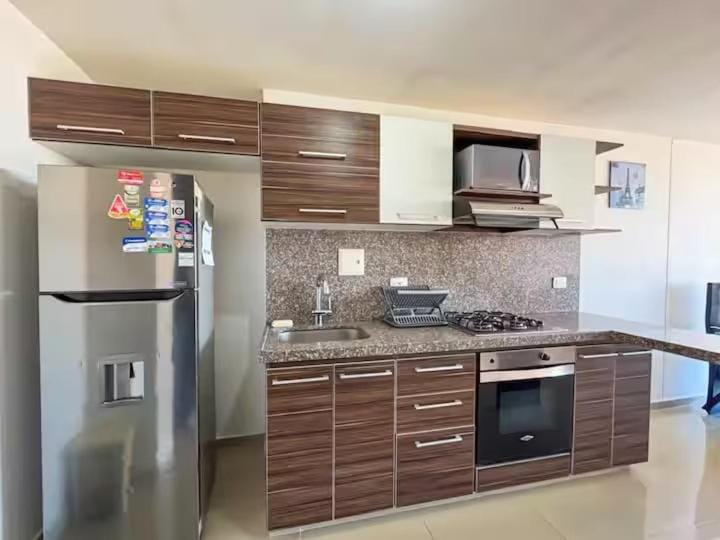 Moderno Apto 2 Hab con Balcon, Piscina, Gym y BBQ Apartment in Floridablanca