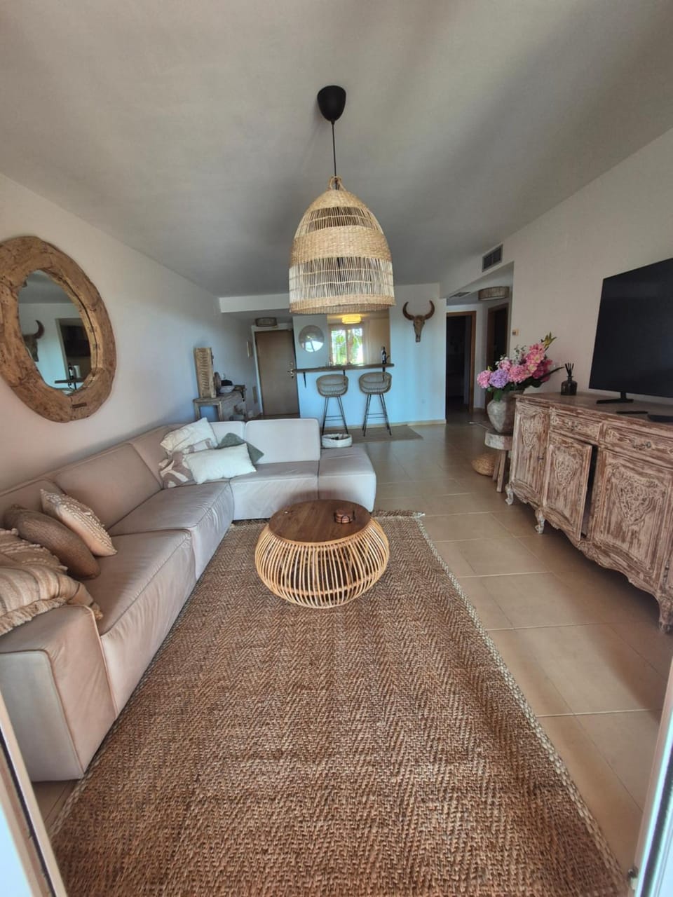 Communal lounge/ TV room, TV and multimedia, Living room, Photo of the whole room, Seating area, Evening entertainment