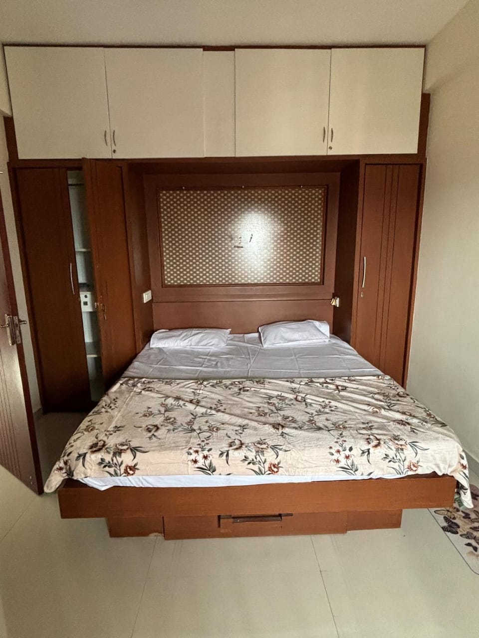 Premium 2BHK City Stay Laasya Comforts Apartment in Mangaluru