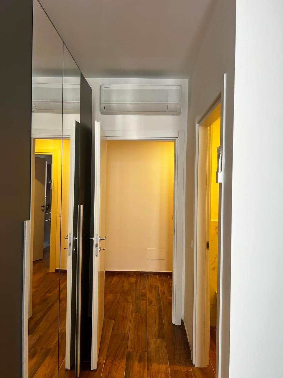 Comfort & Style Apartment Bed and Breakfast in Milan
