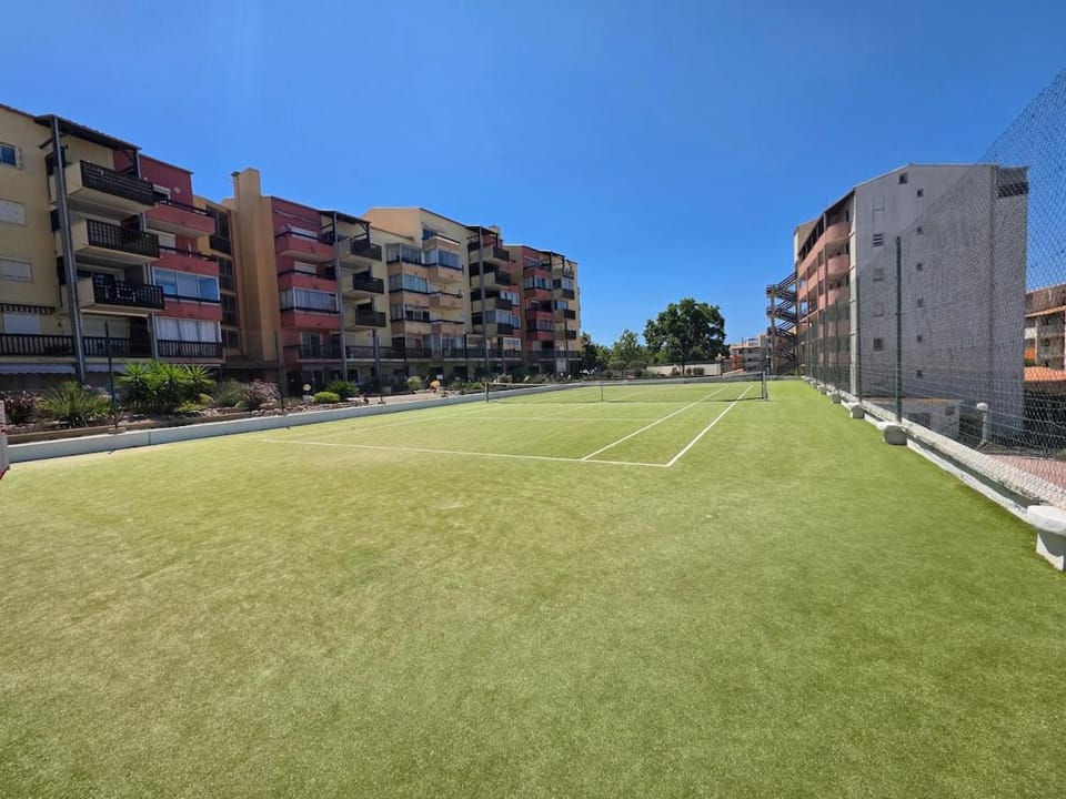 Île des Pêcheurs Studio Piscine, tennis et plage Apartment in Agde