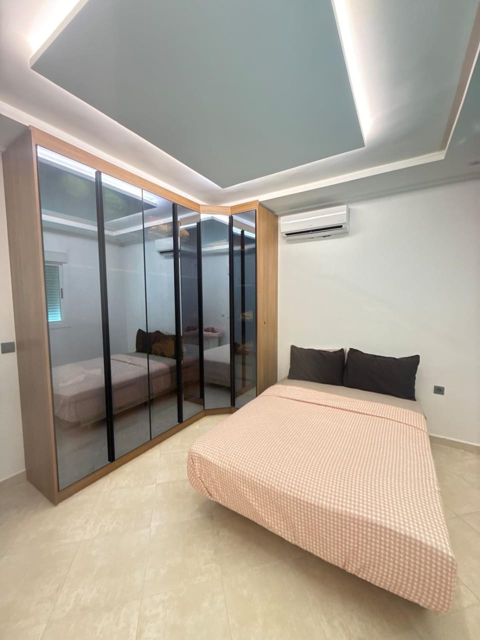 Appartement climatisé au centre ville tanger Apartment in Tangier