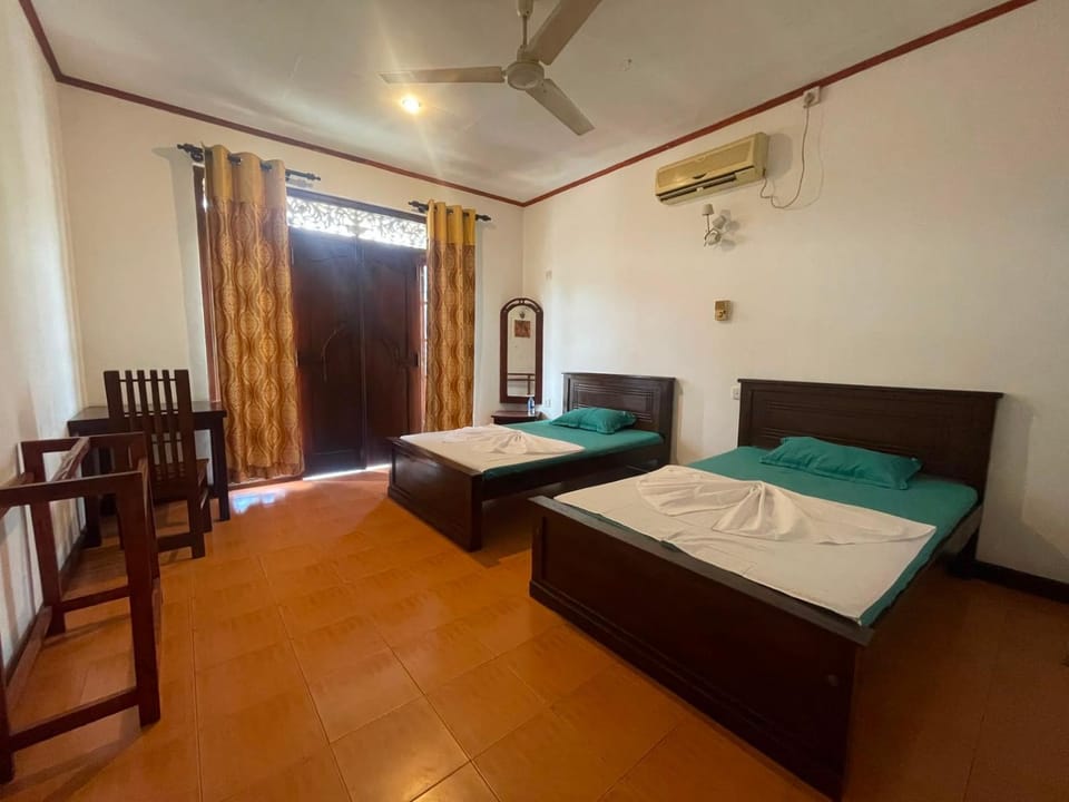 Vishara Holiday Resort Hotel in Sri Lanka