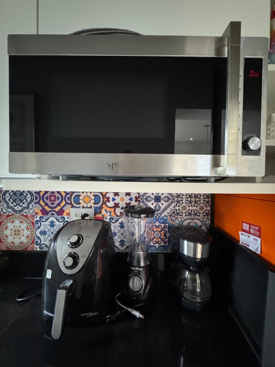 Leblon Flat Decorado de 2 Quartos, 2 Banheiros, Arrumação Diária, Garagem, Sauna, Mini Mercado, Recepção 24 horas e Academia com Vista do Mar Apartment hotel in Rio de Janeiro