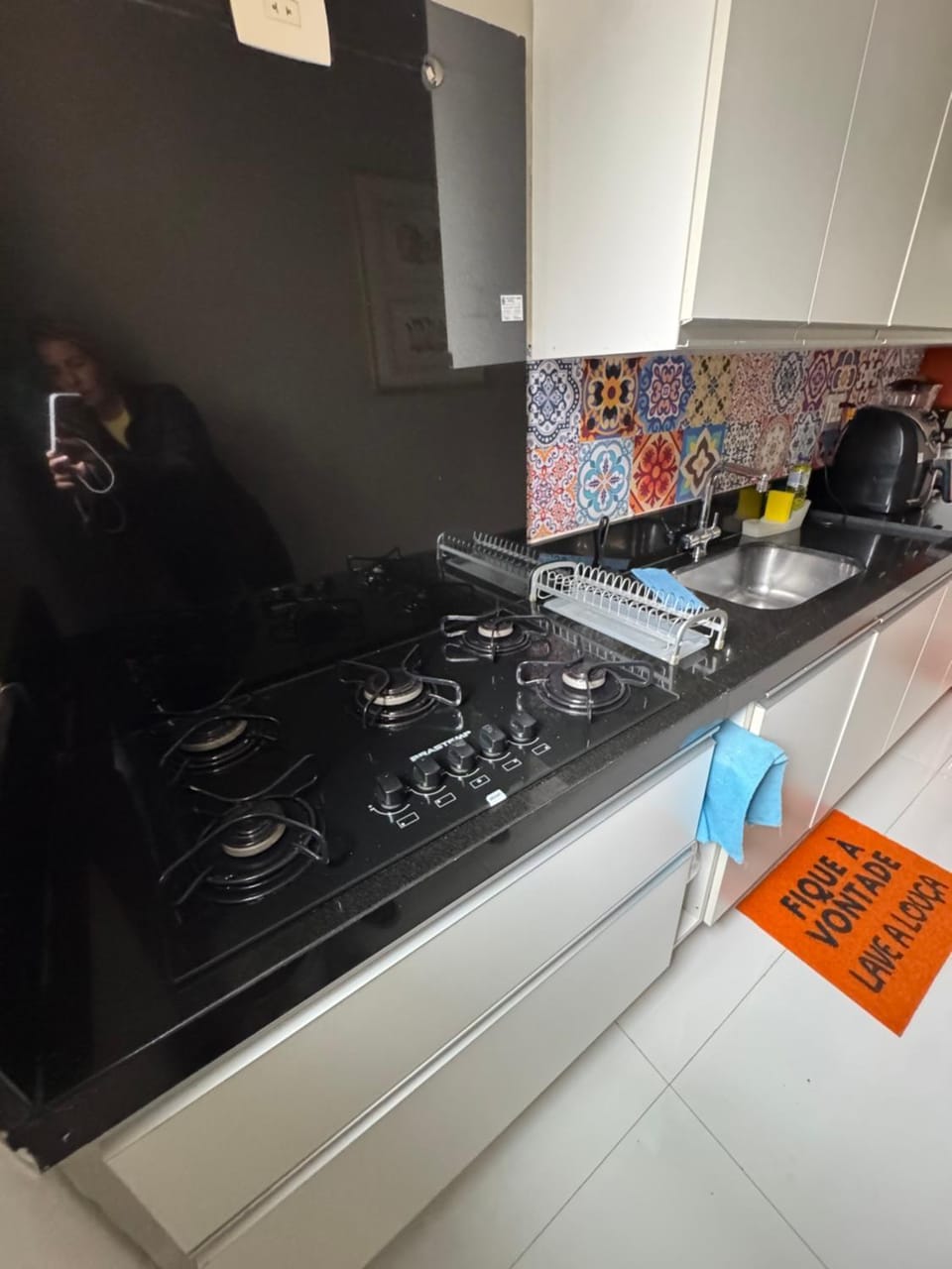 Leblon Flat Decorado de 2 Quartos, 2 Banheiros, Arrumação Diária, Garagem, Sauna, Mini Mercado, Recepção 24 horas e Academia com Vista do Mar Apartment hotel in Rio de Janeiro