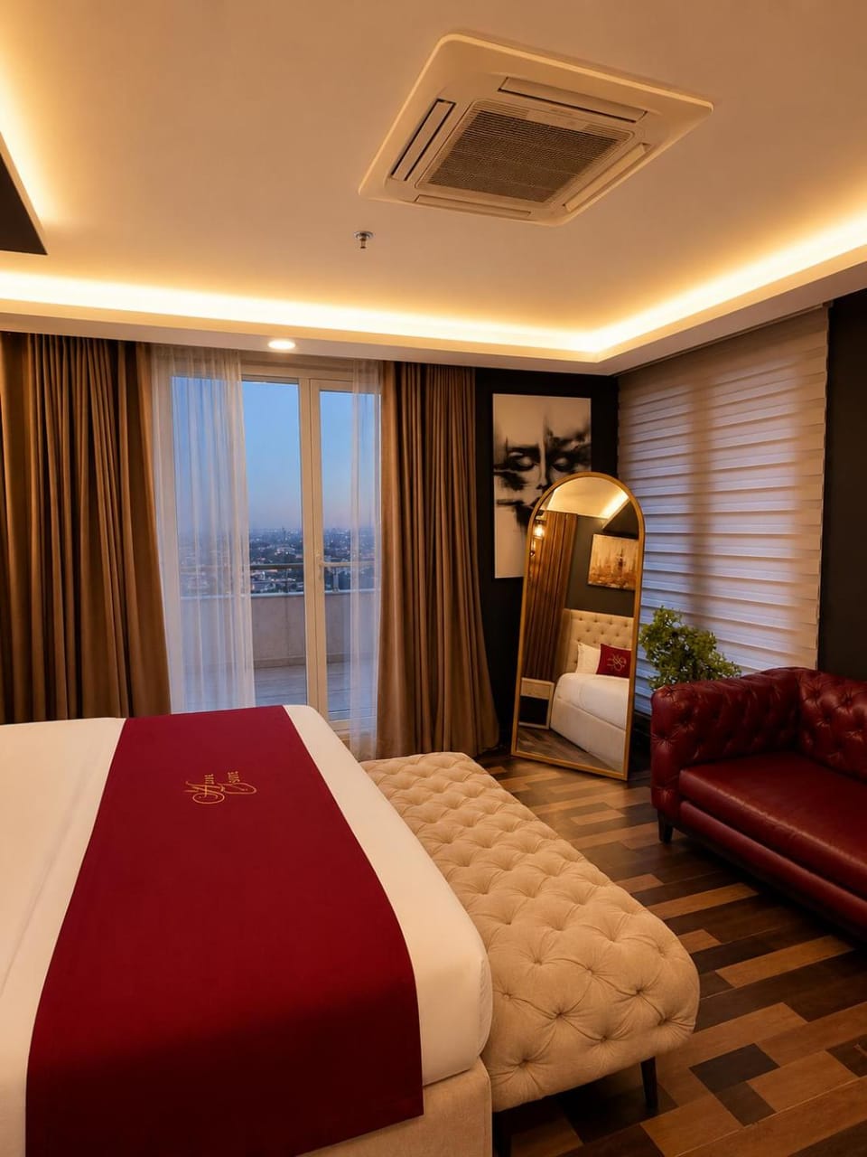 Bed, Living room, Photo of the whole room, Seating area, Bedroom, air conditioner