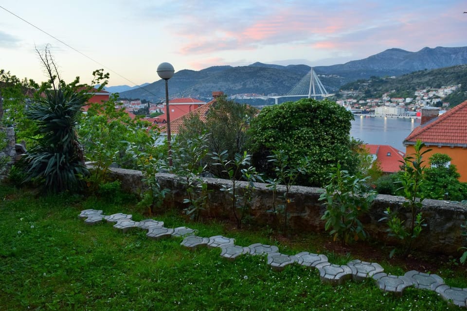 Garden, Landmark view, Mountain view, Sea view