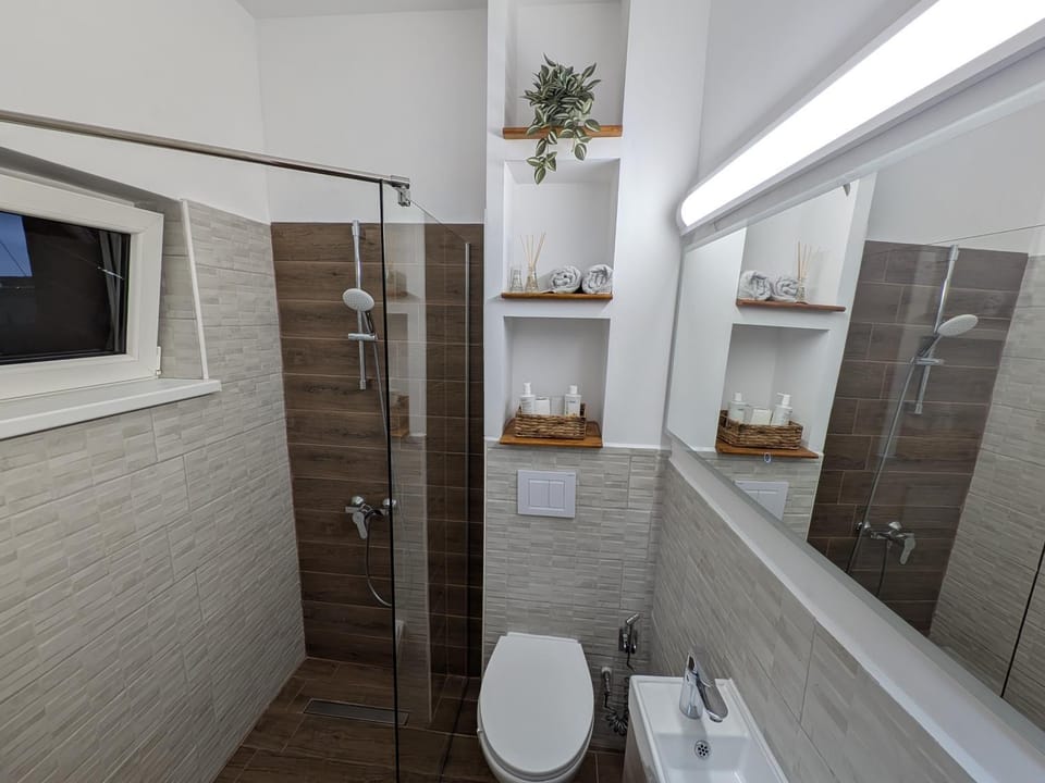 Central but quiet Apartment in Bucharest