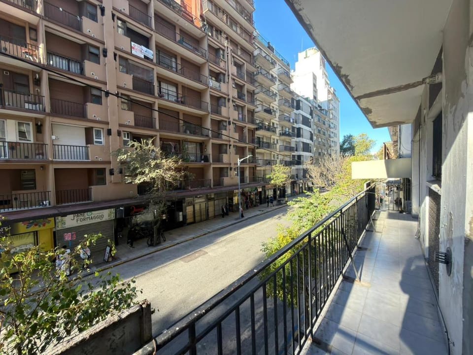 Dos ambientes con balcón a la calle y cochera Apartment in Mar del Plata