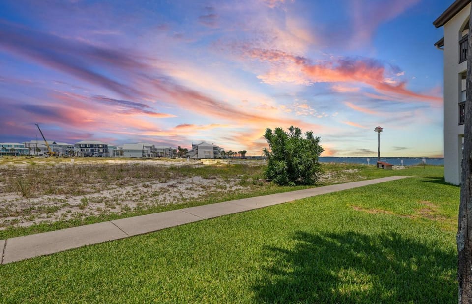 Sunset Harbor Palms 2-102 House in Pensacola Beach