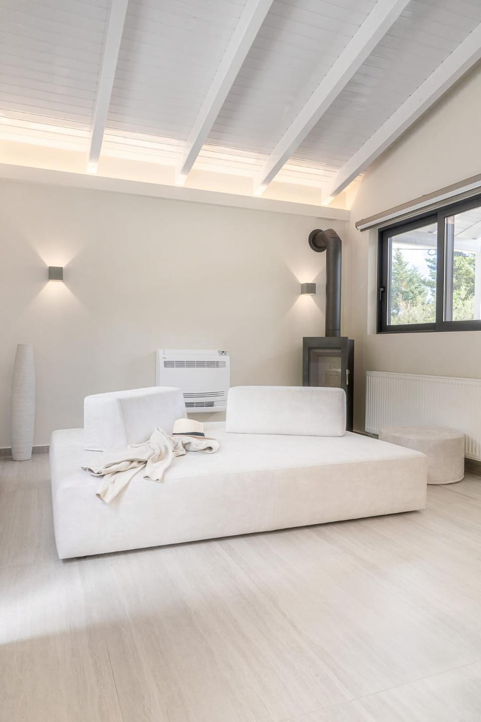 Upupa Mountain Escape Apartment in Greece
