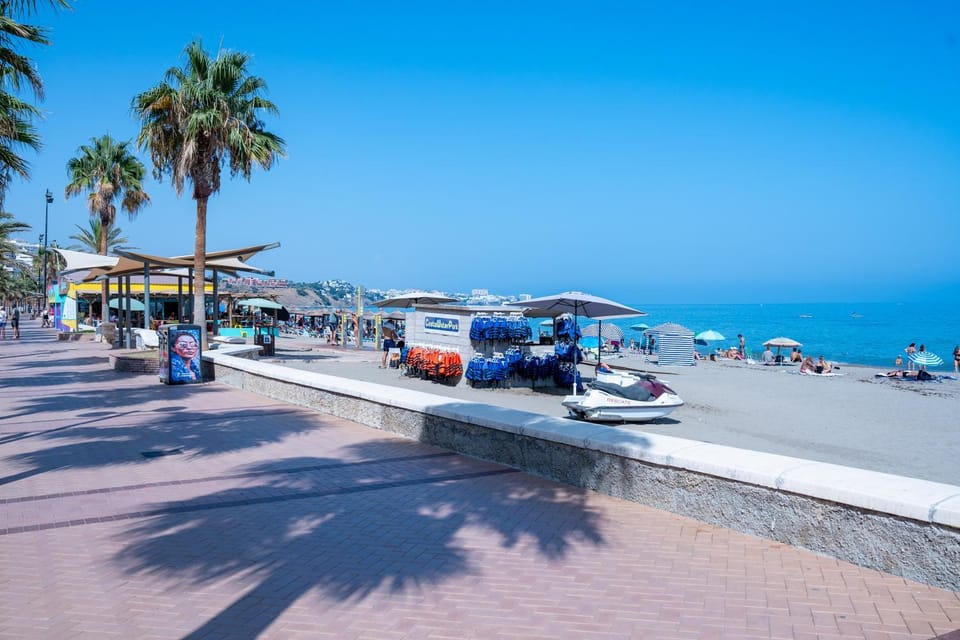 Nearby landmark, Beach